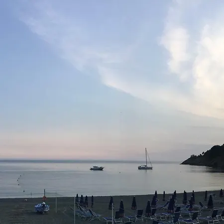 Casa Vacanza Angela Bonassola